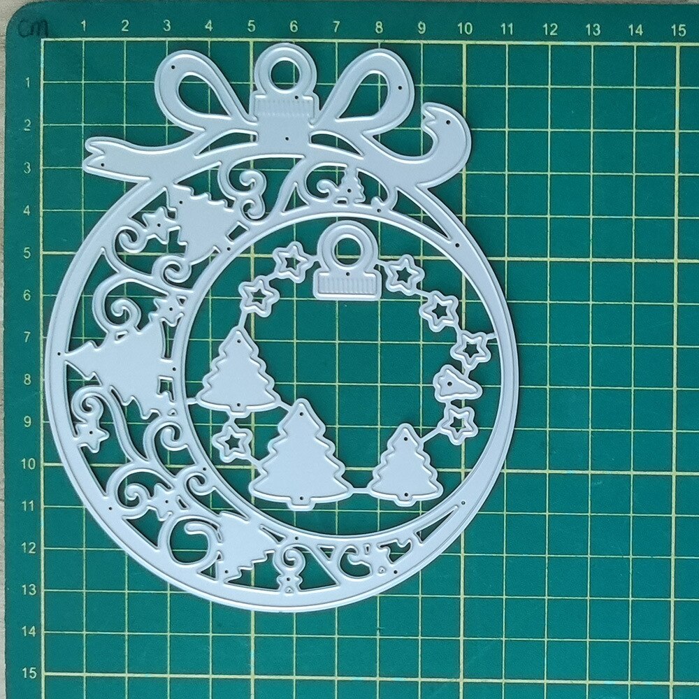 Die Cut Borla de Navidad Grande