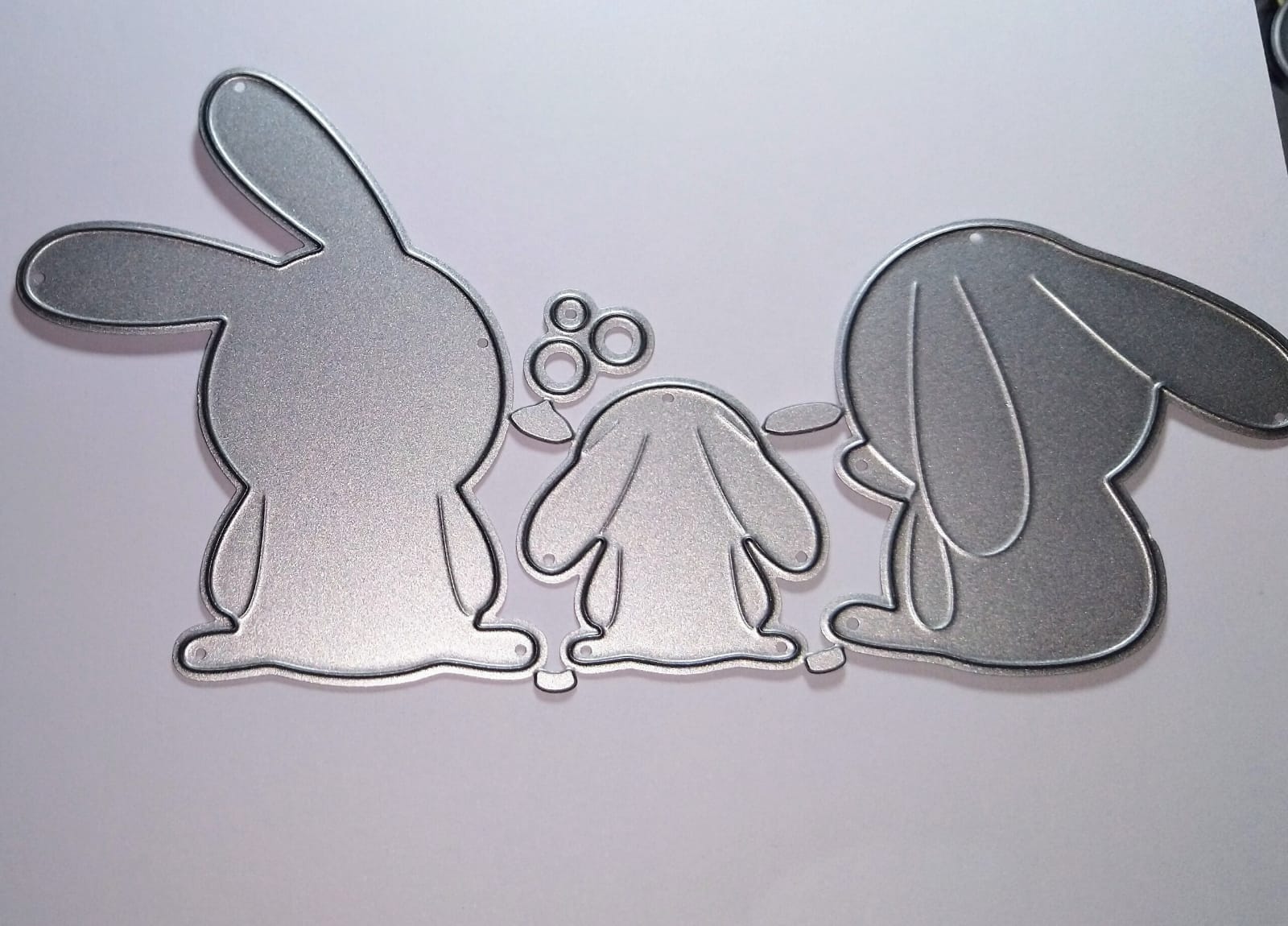 Die Cut Conejos x 3