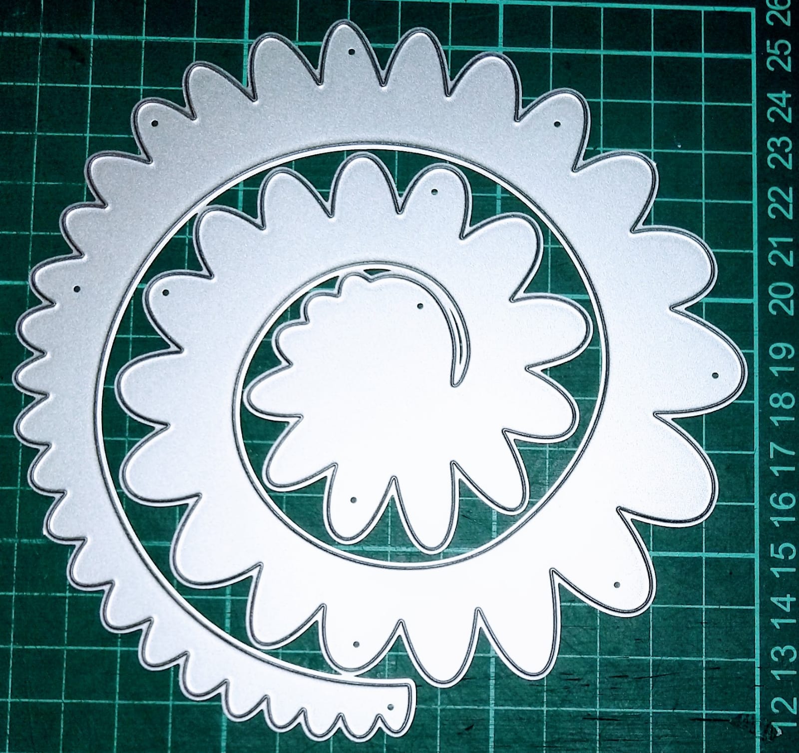 Die Cut para Hacer Flores 14 cm - Modelo "B"