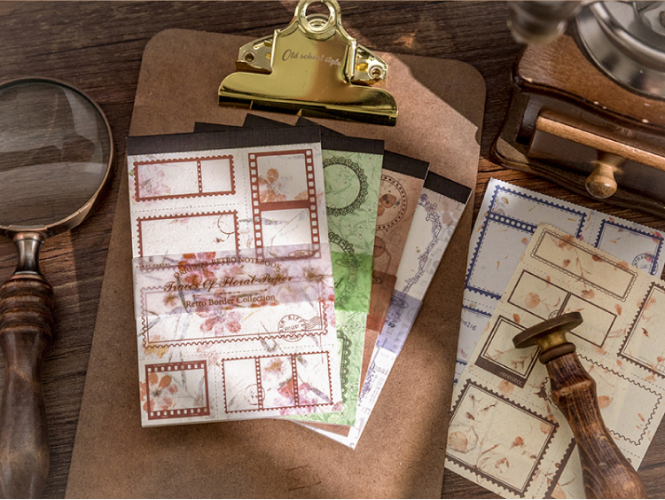 30 Sheets Retro Border