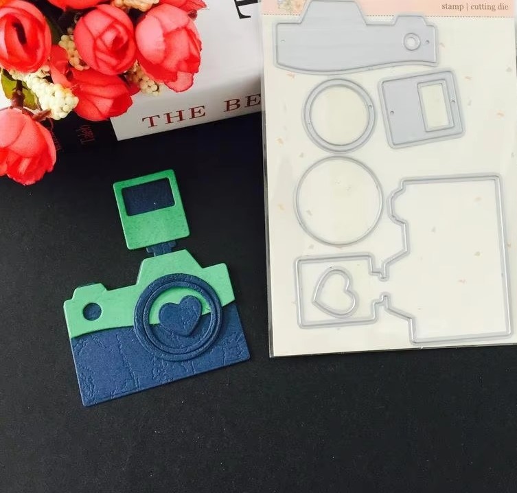 Die Cut Cámara con Flash