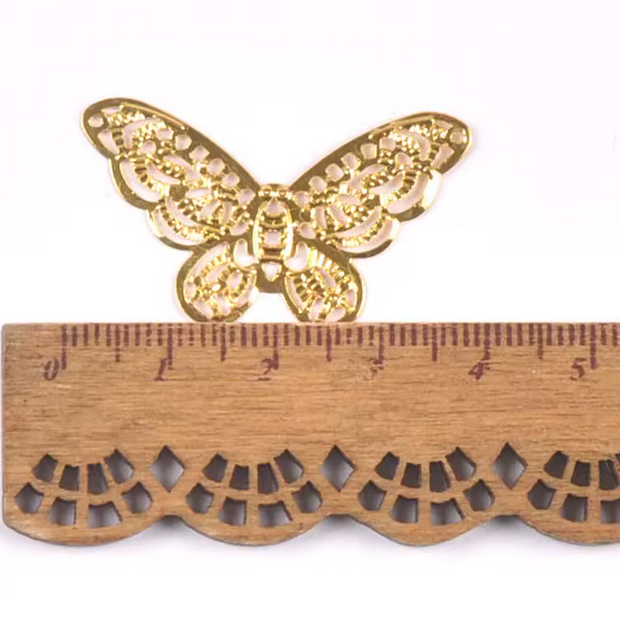 Mariposa Dorada 25 x 37