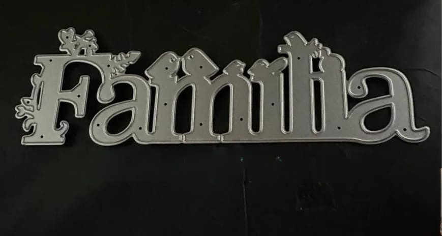Die Cut Familia