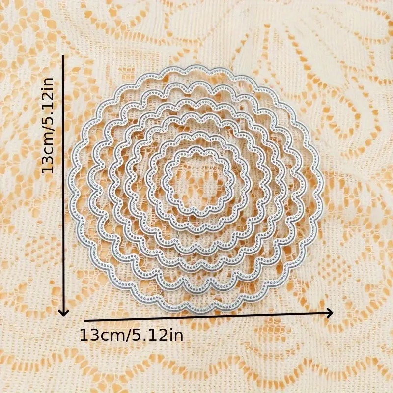 Die Cut Círculos Ondeados con Costura