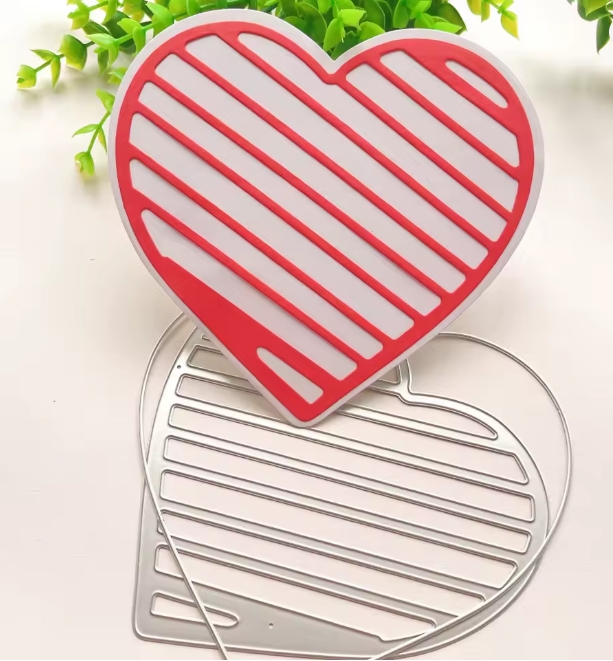 Die Cut Corazón Rayado