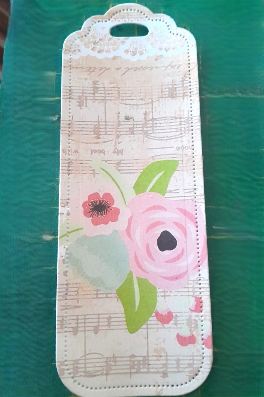 Die Cut Tags Angostos