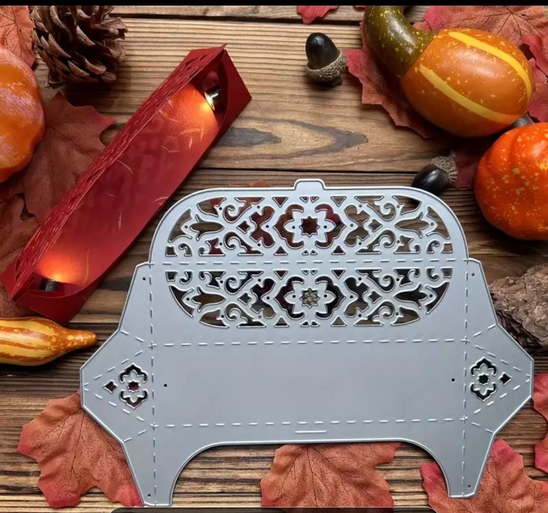 Die Cut Caja Alargada con Calado